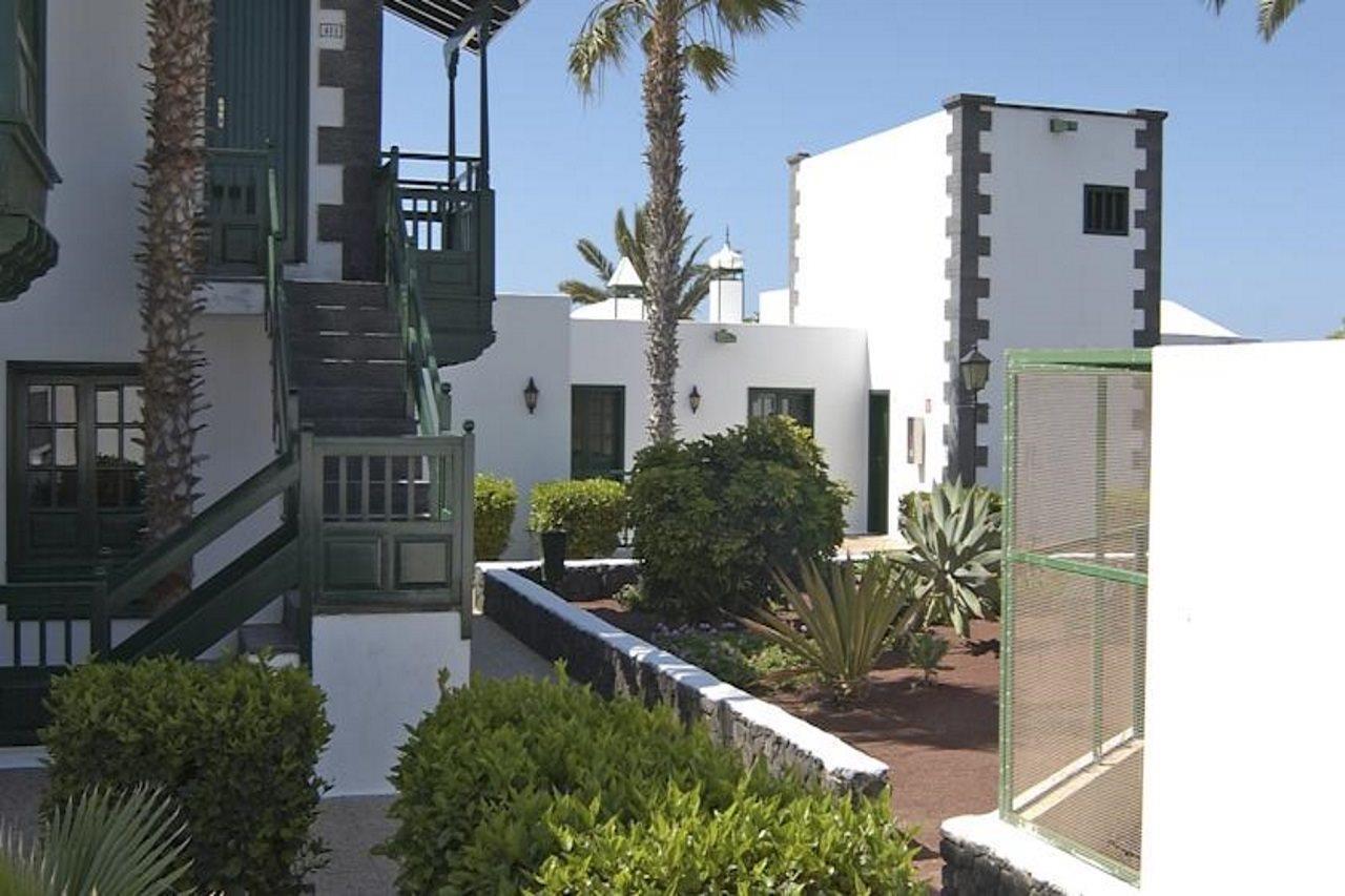 Apartamentos Los Pueblos Puerto del Carmen  Kültér fotó